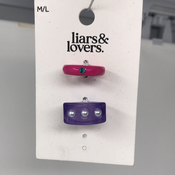 🎁 LIARS & LOVERS 2 Pack Ring - Picture 3 of 5